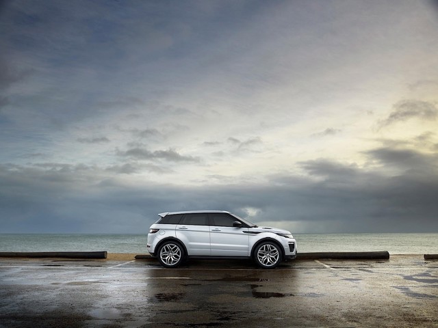 Land Rover Range Rover Evoque photo 7