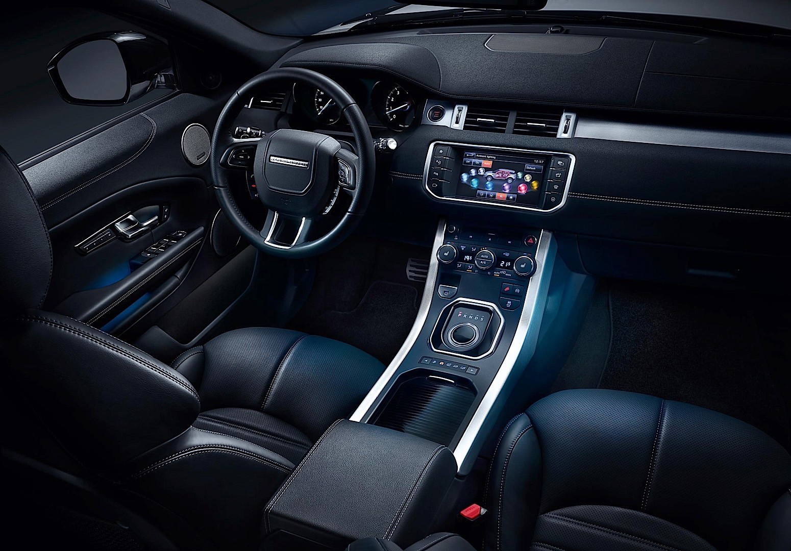 Land Rover Range Rover Evoque photo 20