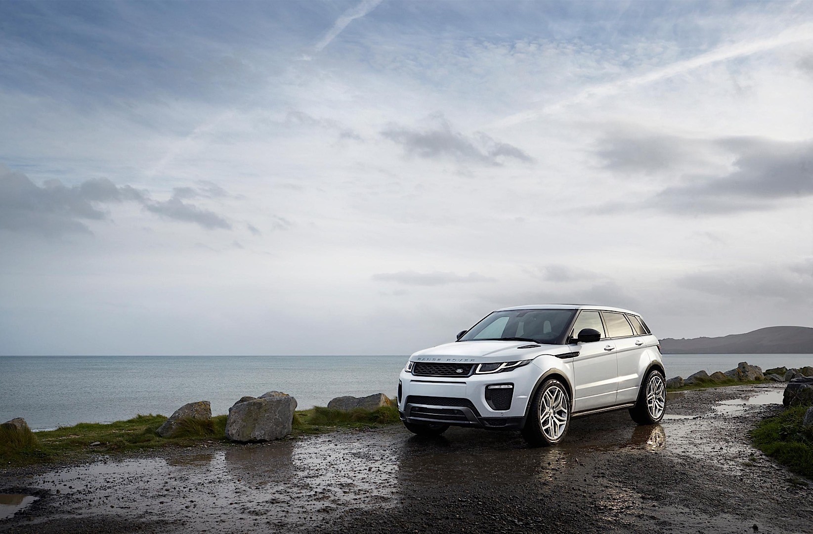 Land Rover Range Rover Evoque photo 18