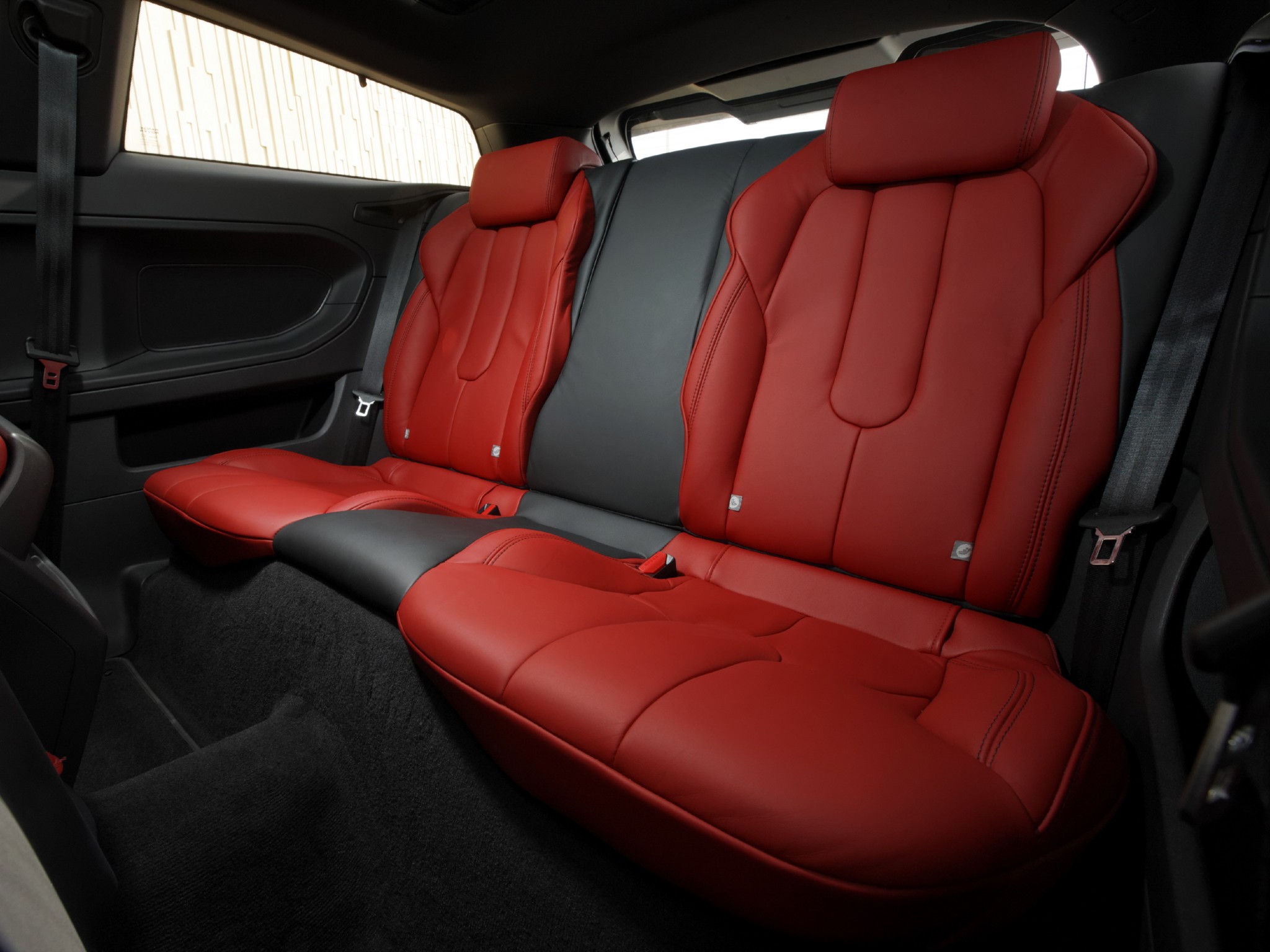 Land Rover Range Rover Evoque photo 109