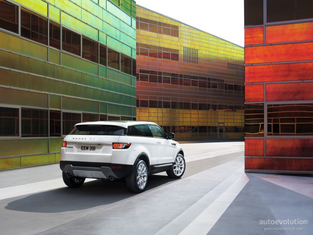 Land Rover Range Rover Evoque photo 10