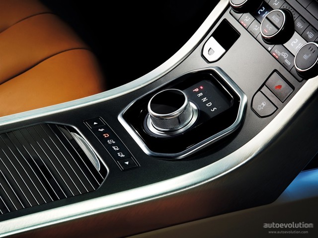 Land Rover Range Rover Evoque photo 94