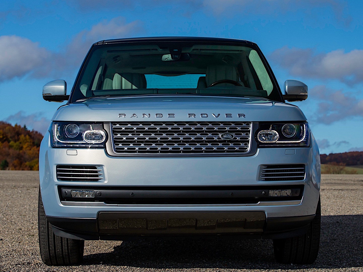 Land Rover Range Rover Phev photo 2