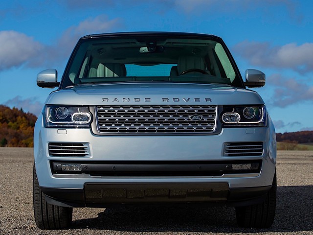 Land Rover Range Rover Phev photo 2