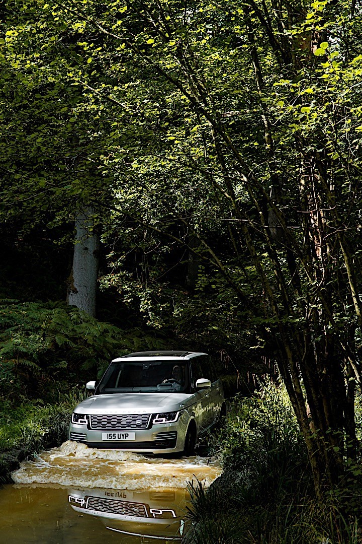 Land Rover Range Rover Phev photo 13