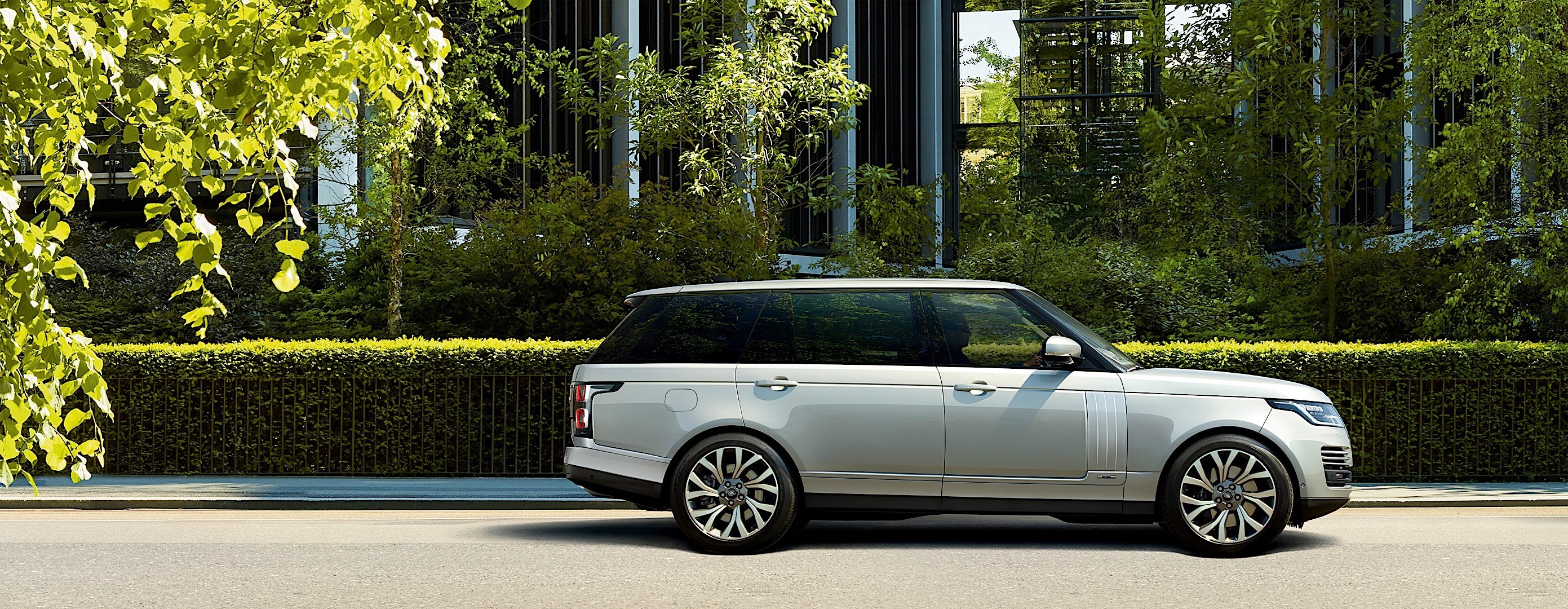 Land Rover Range Rover Phev photo 5