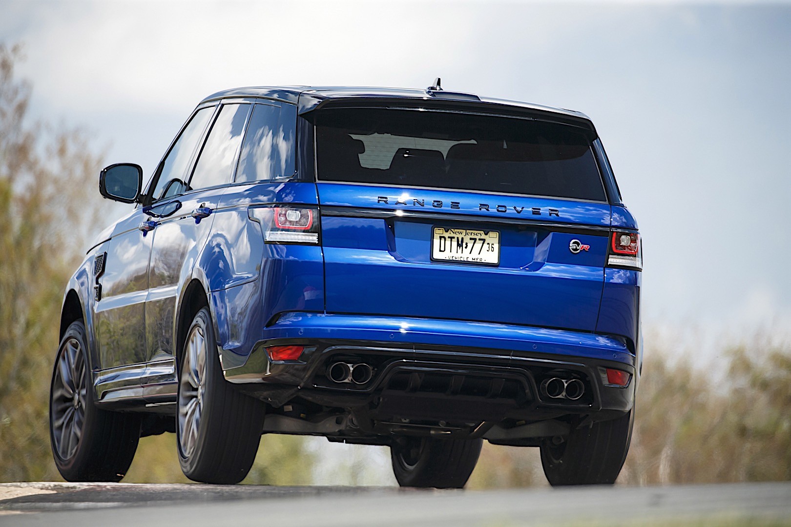 Land Rover Range Rover Sport Svr photo 4
