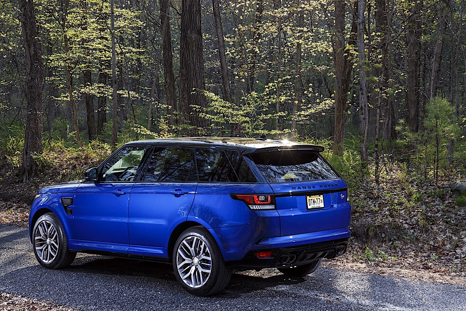 Land Rover Range Rover Sport Svr photo 6