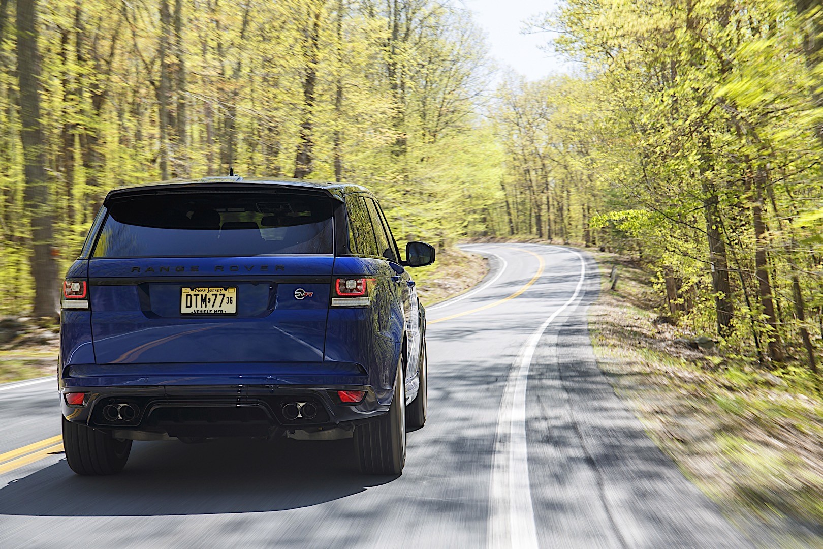 Land Rover Range Rover Sport Svr photo 9