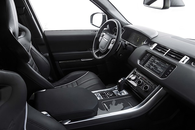 Land Rover Range Rover Sport Svr photo 28