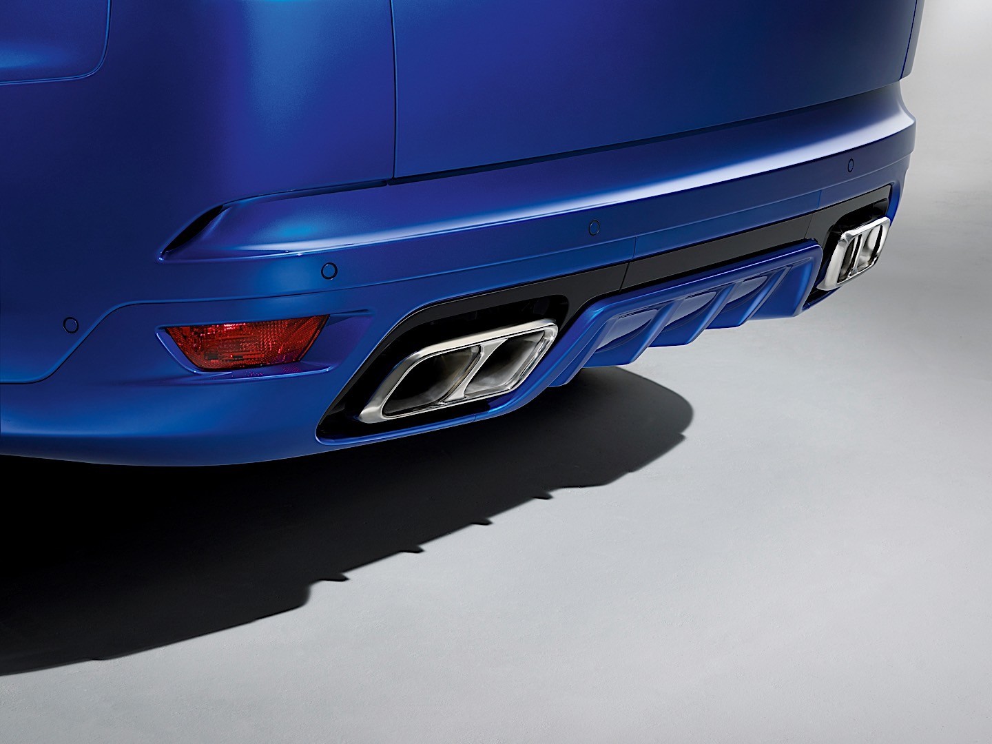 Land Rover Range Rover Sport Svr photo 13