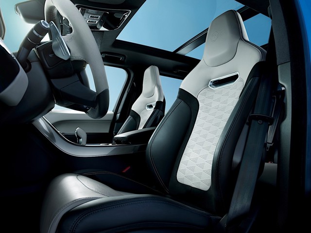 Land Rover Range Rover Sport Svr photo 17