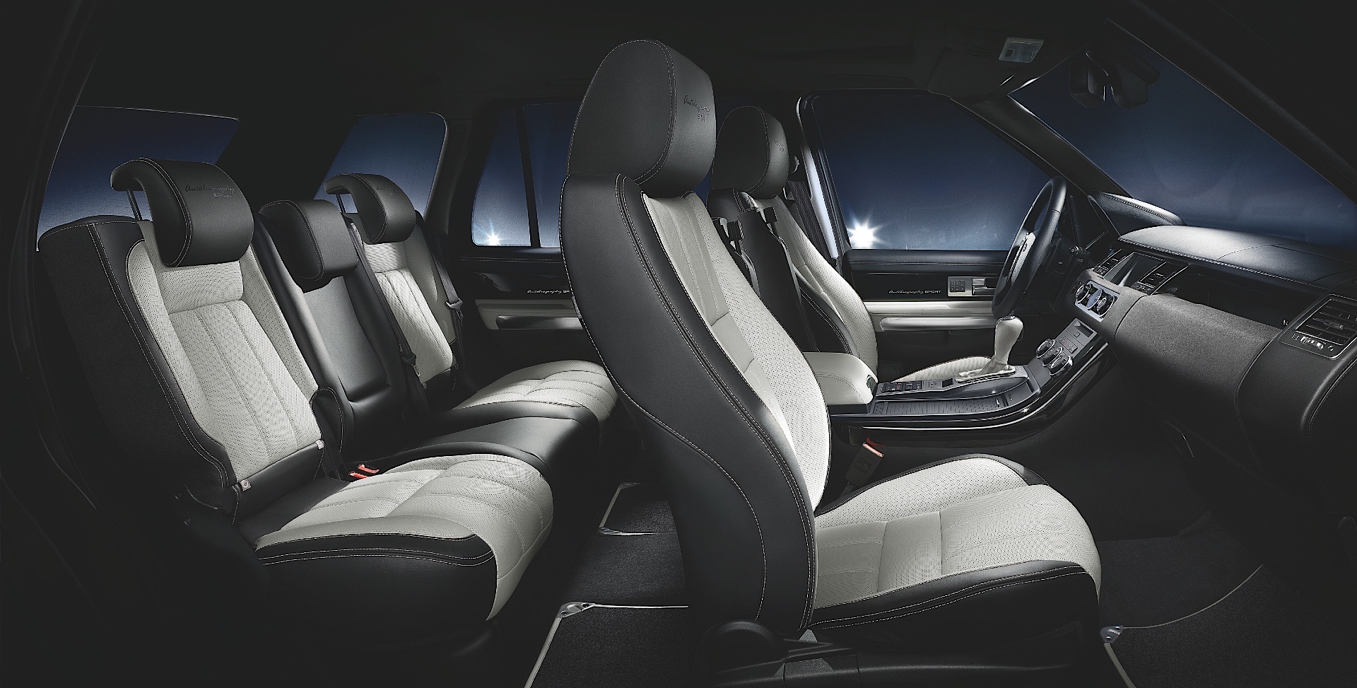 Land Rover Range Rover Sport photo 29