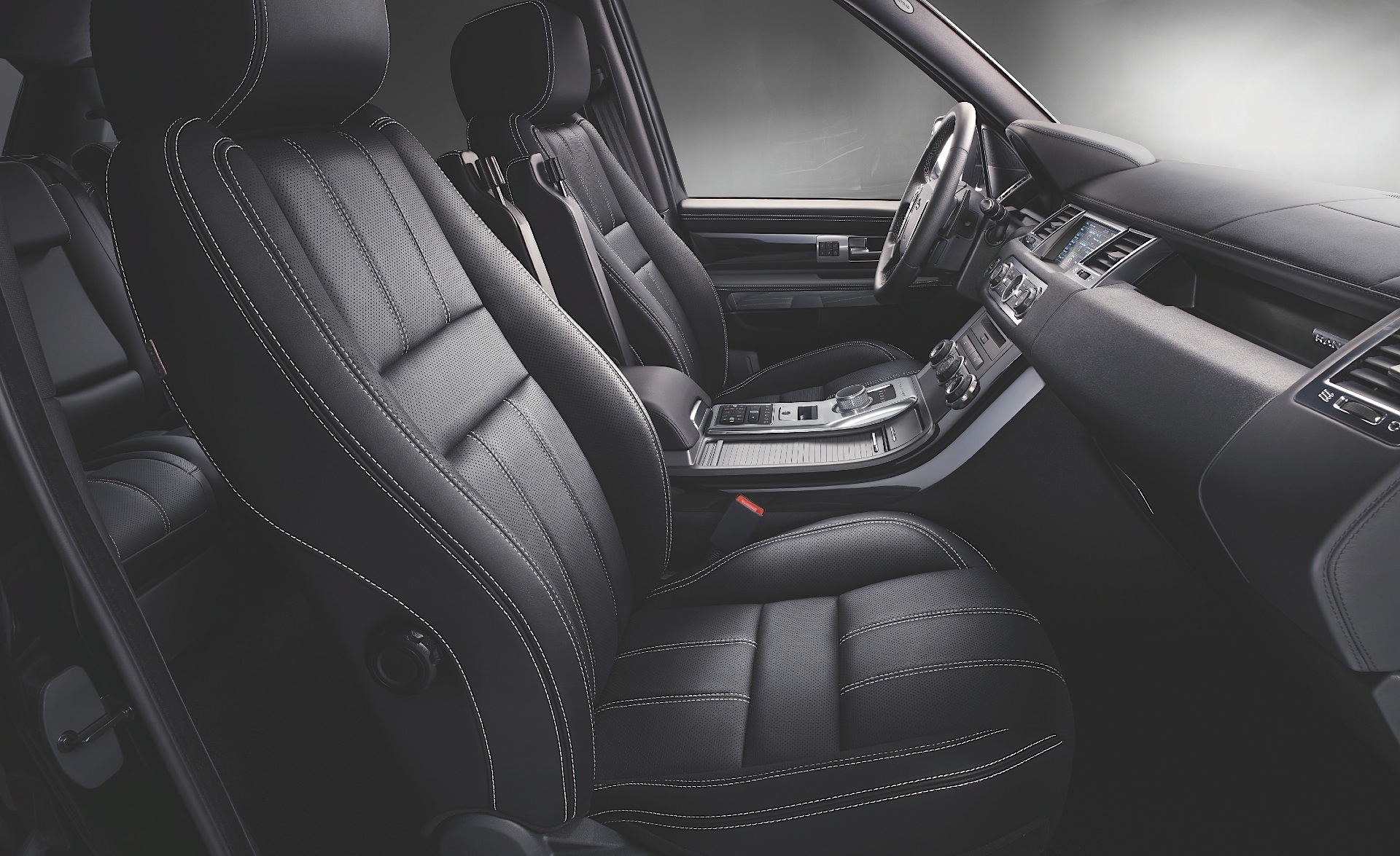 Land Rover Range Rover Sport photo 32