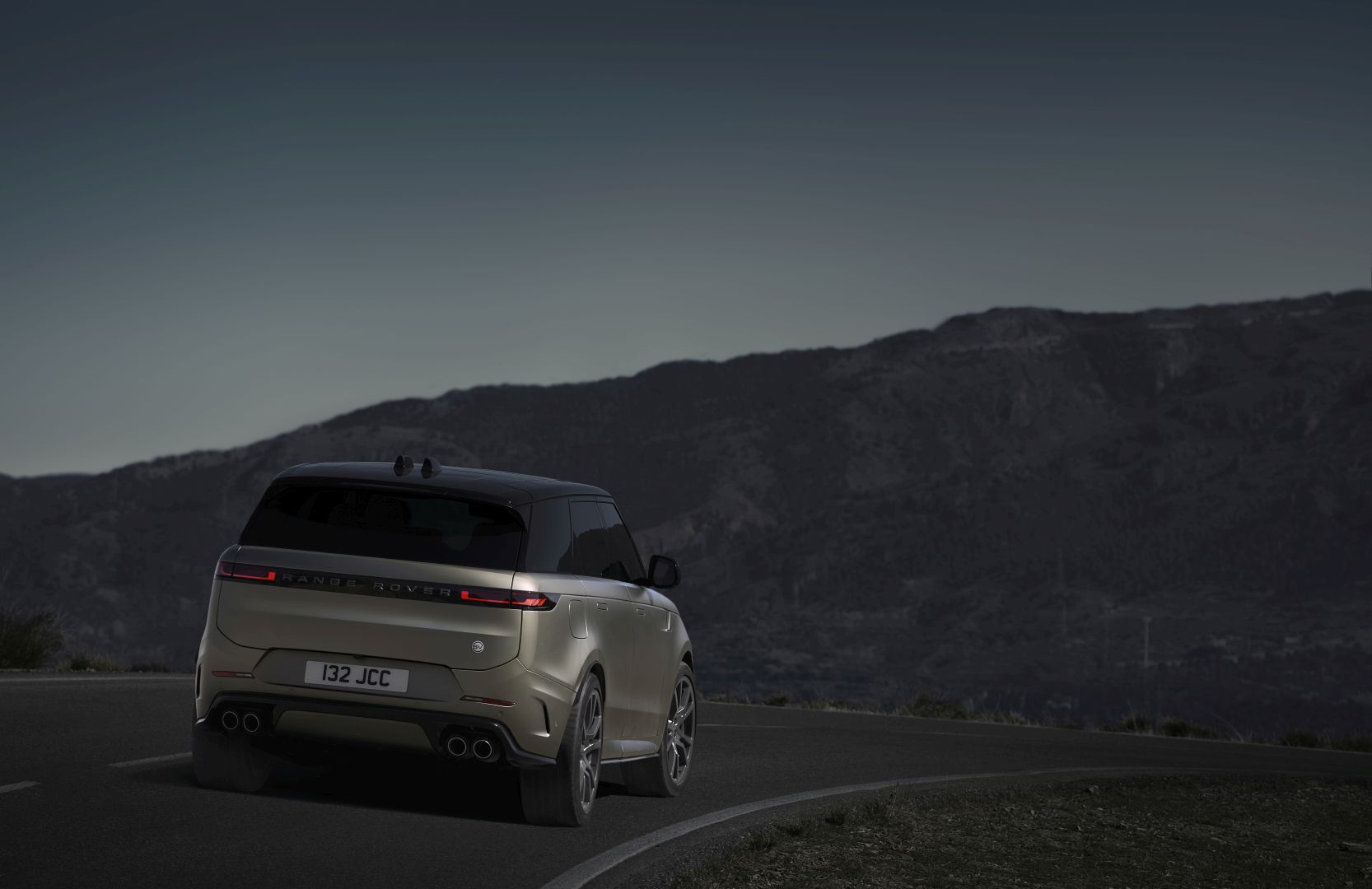 Land Rover Range Rover Sport photo 6
