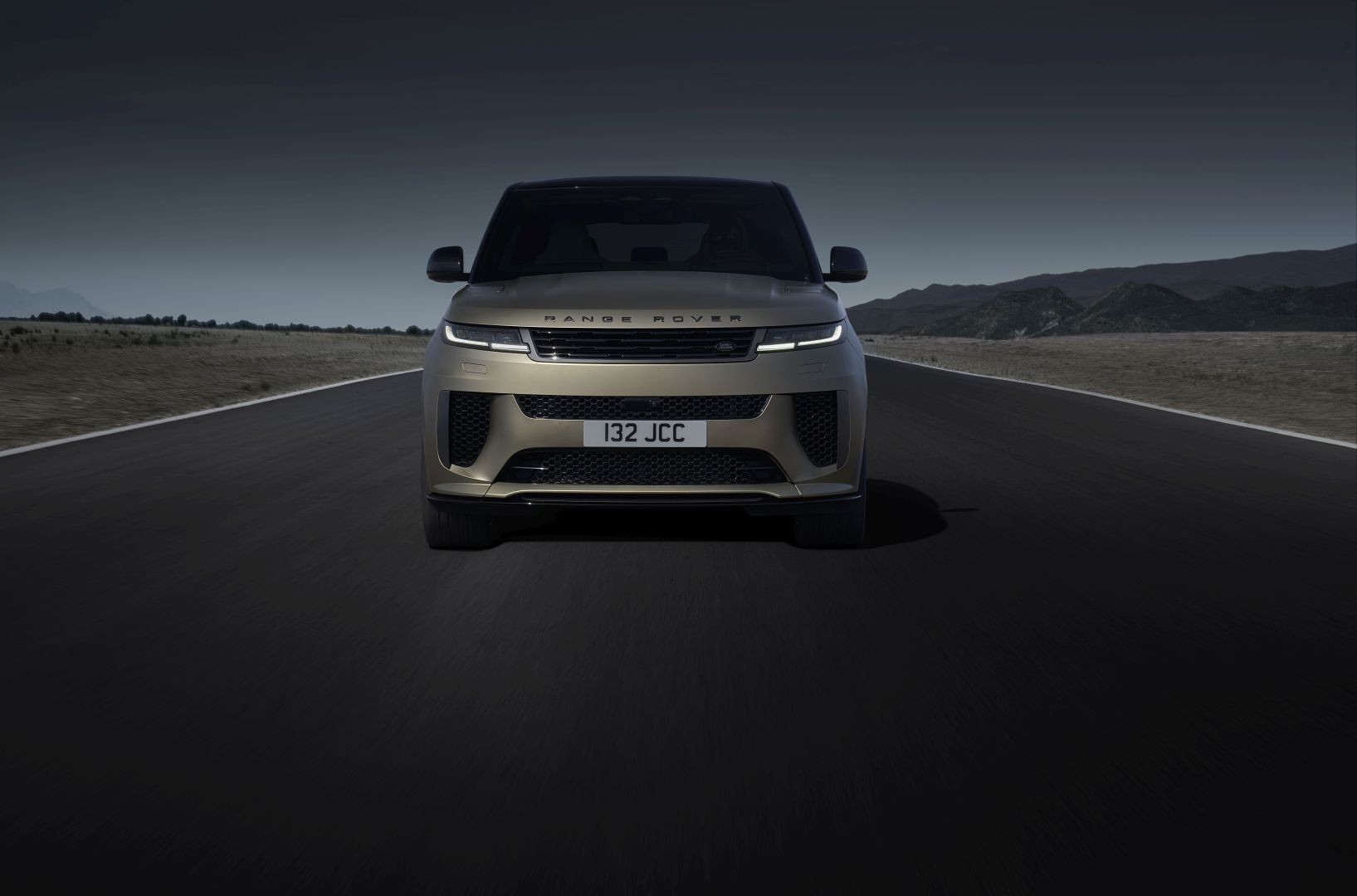 Land Rover Range Rover Sport photo 8