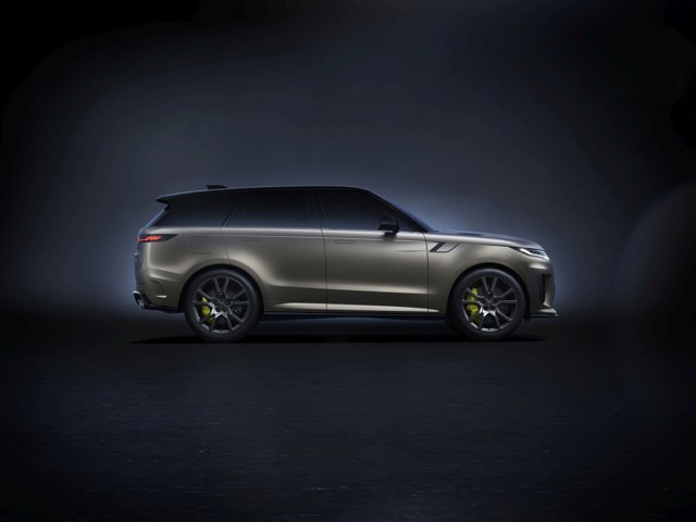 Land Rover Range Rover Sport photo 13