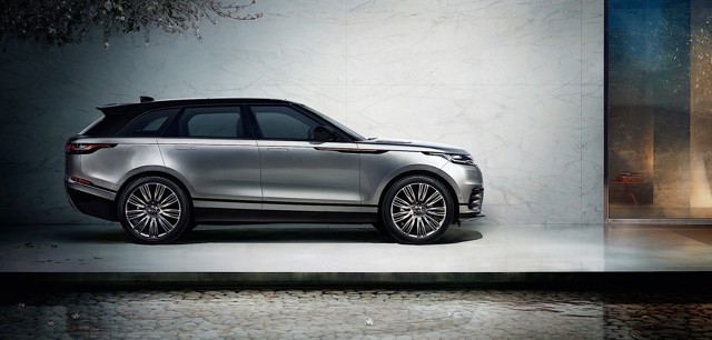 Land Rover Range Rover Velar photo 15