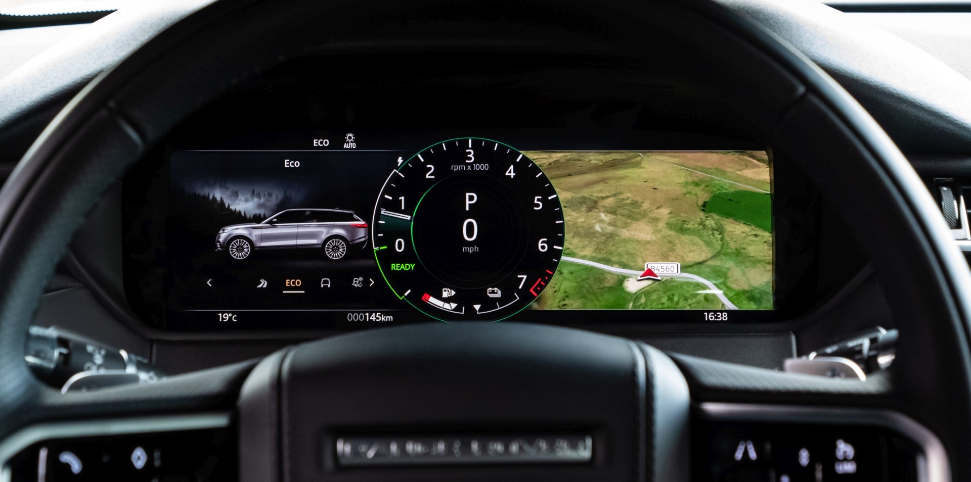 Land Rover Range Rover Velar photo 76