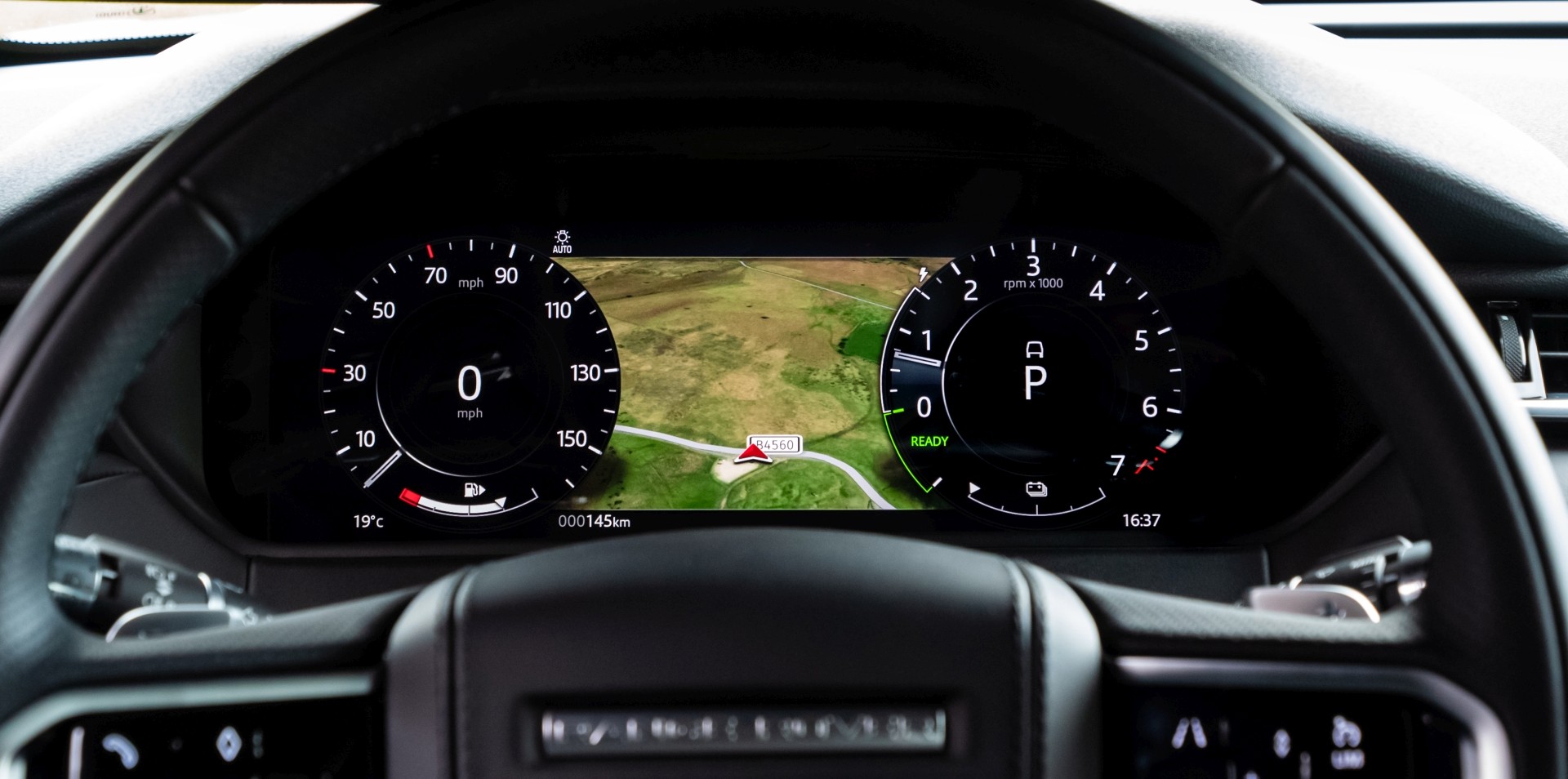 Land Rover Range Rover Velar photo 77