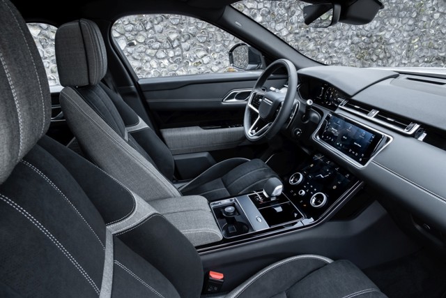 Land Rover Range Rover Velar photo 83
