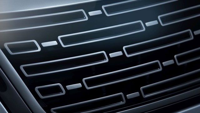 Land Rover Range Rover Velar photo 3