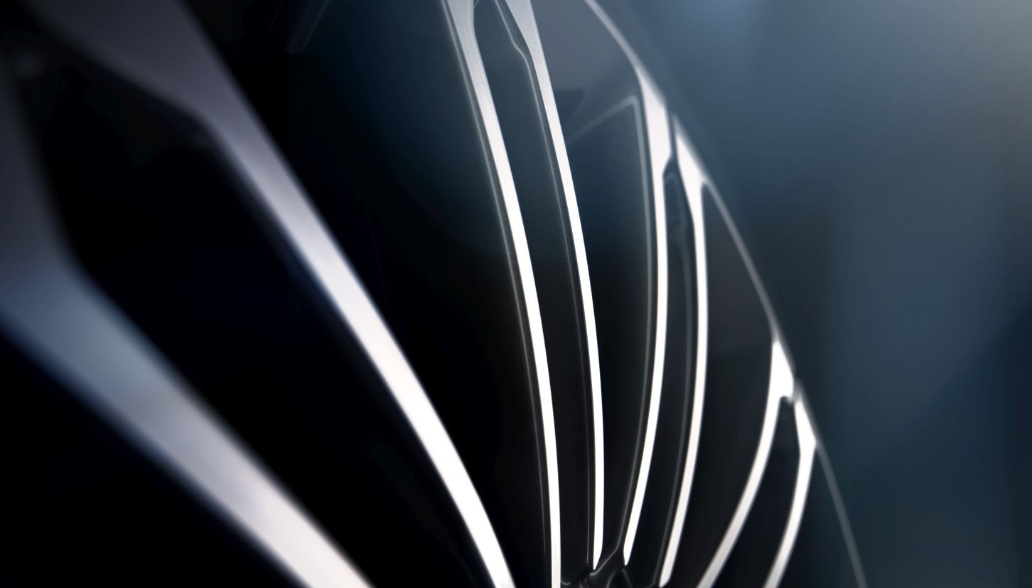 Land Rover Range Rover Velar photo 6