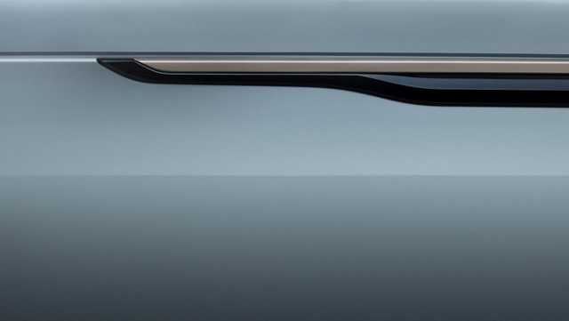 Land Rover Range Rover Velar photo 7