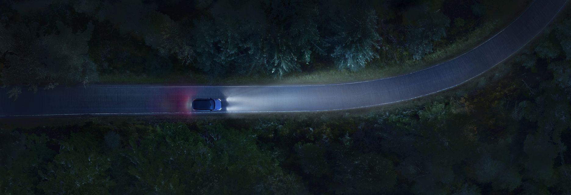 Land Rover Range Rover Velar photo 12