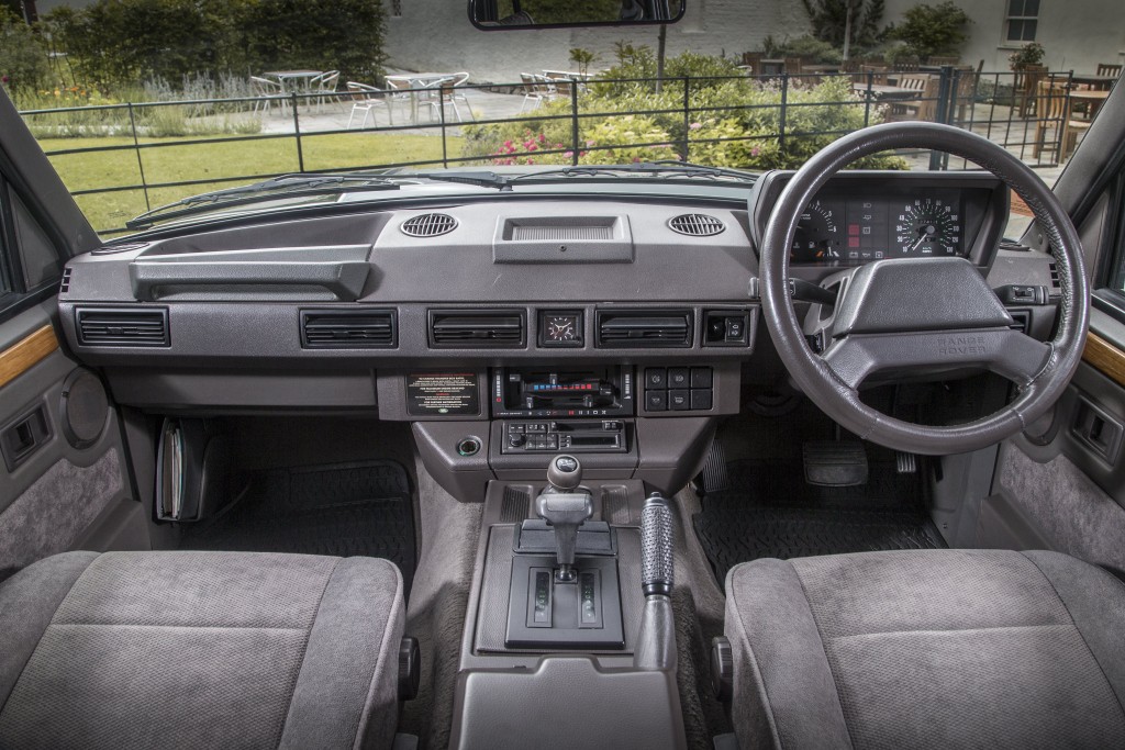 Land Rover Range Rover photo 16