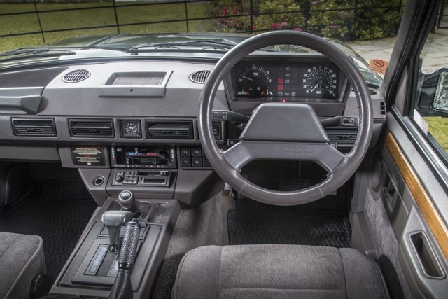 Land Rover Range Rover photo 17