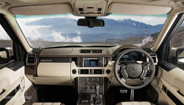 Land Rover Range Rover photo 26