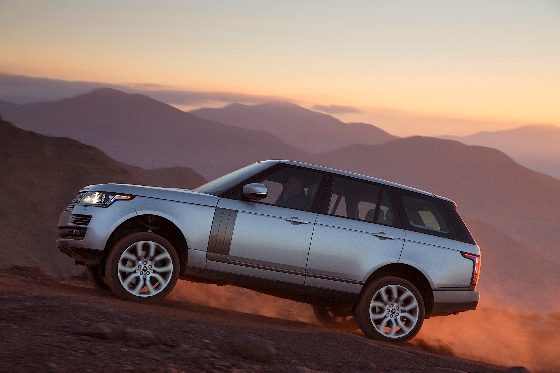 Land Rover Range Rover photo 97