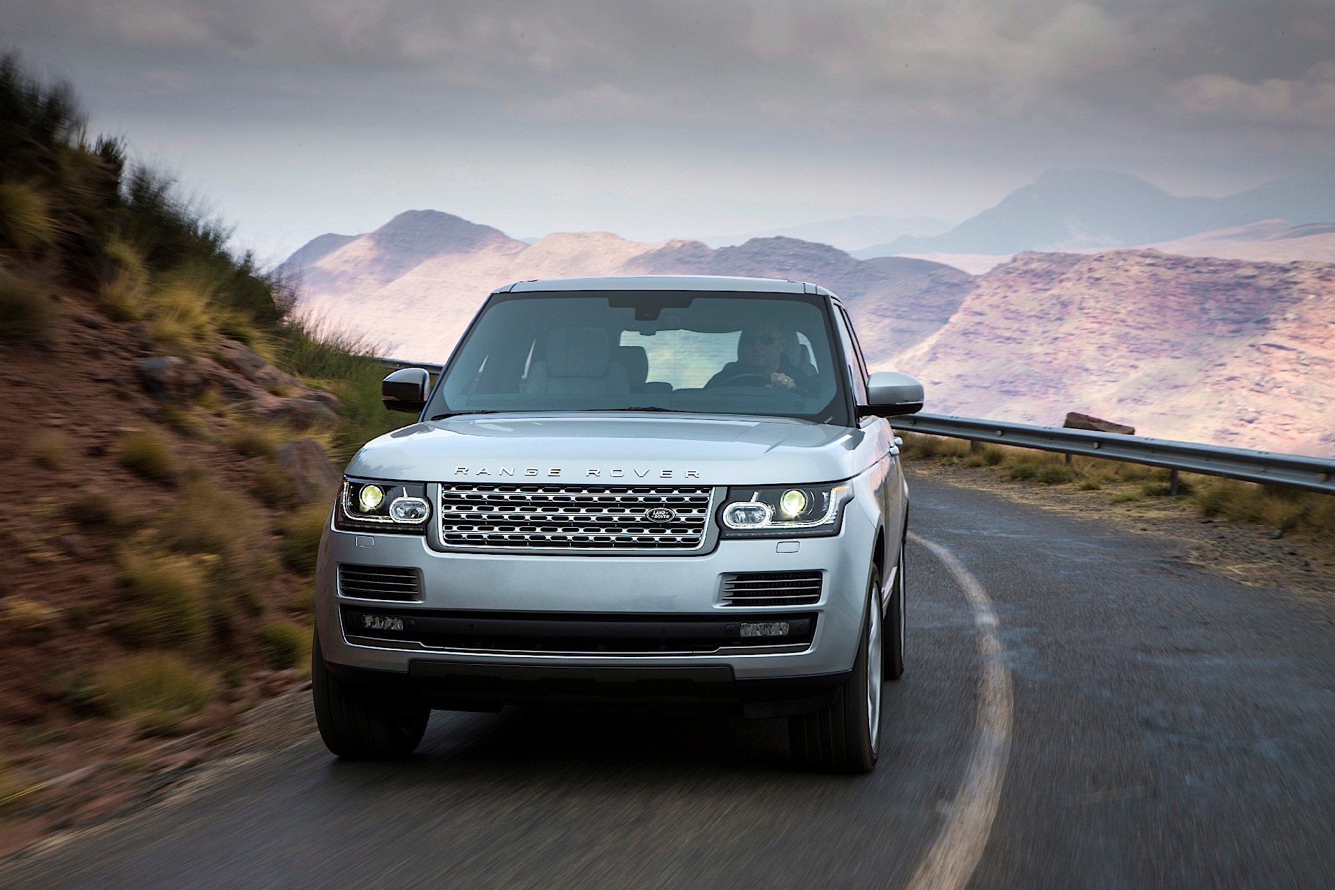 Land Rover Range Rover photo 54