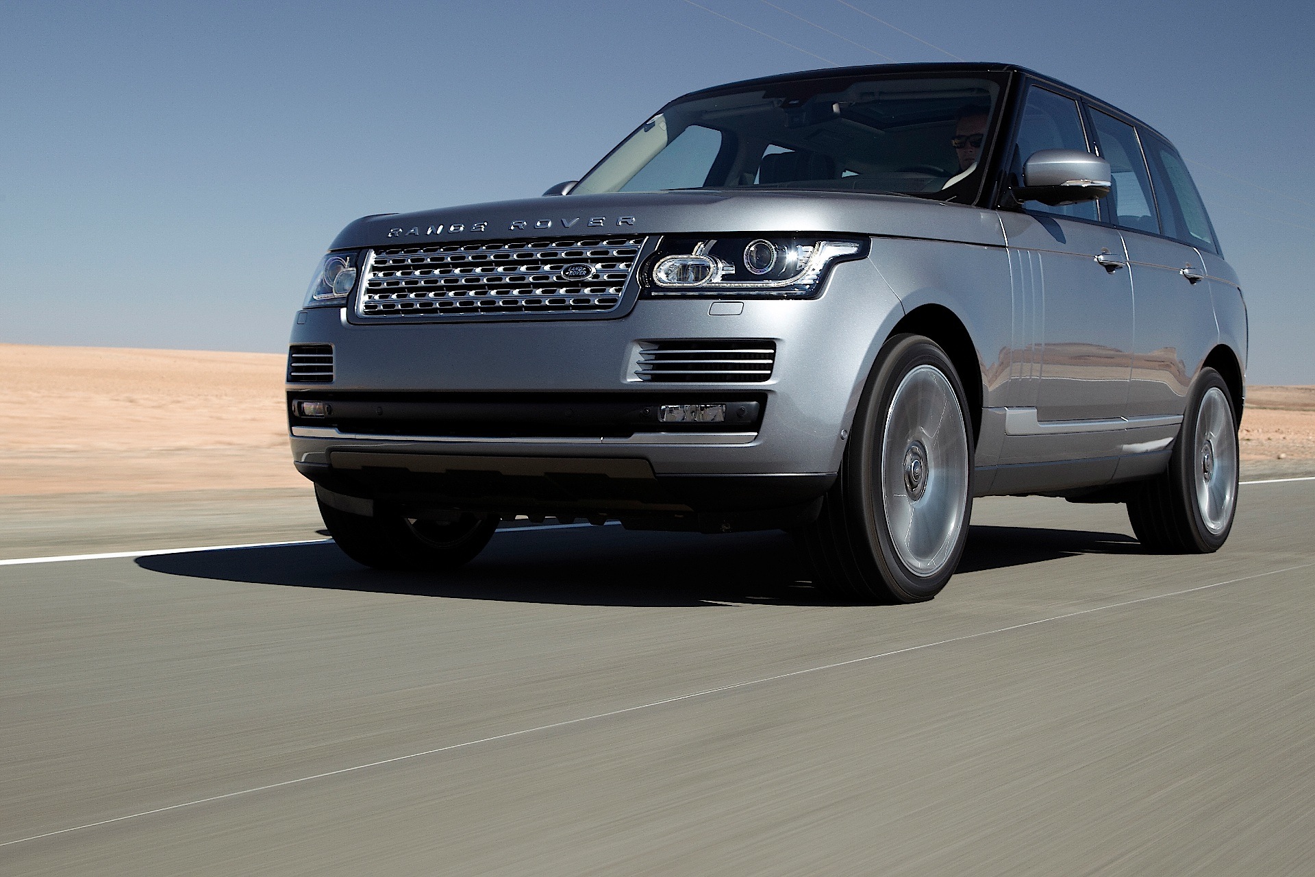 Land Rover Range Rover photo 56