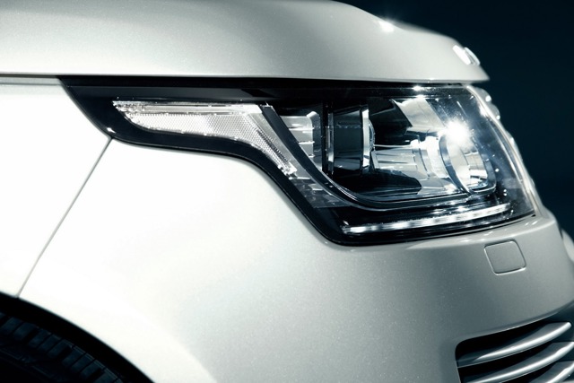 Land Rover Range Rover photo 8