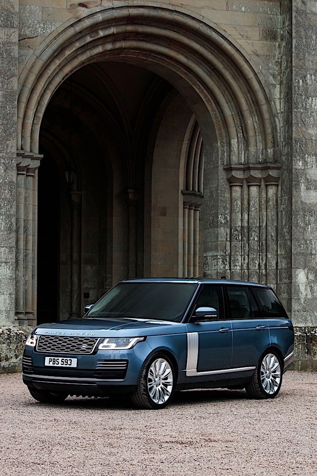 Land Rover Range Rover photo 7