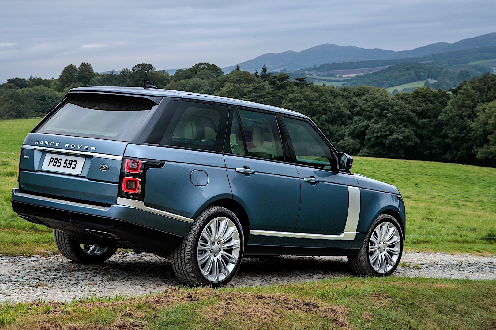 Land Rover Range Rover photo 24