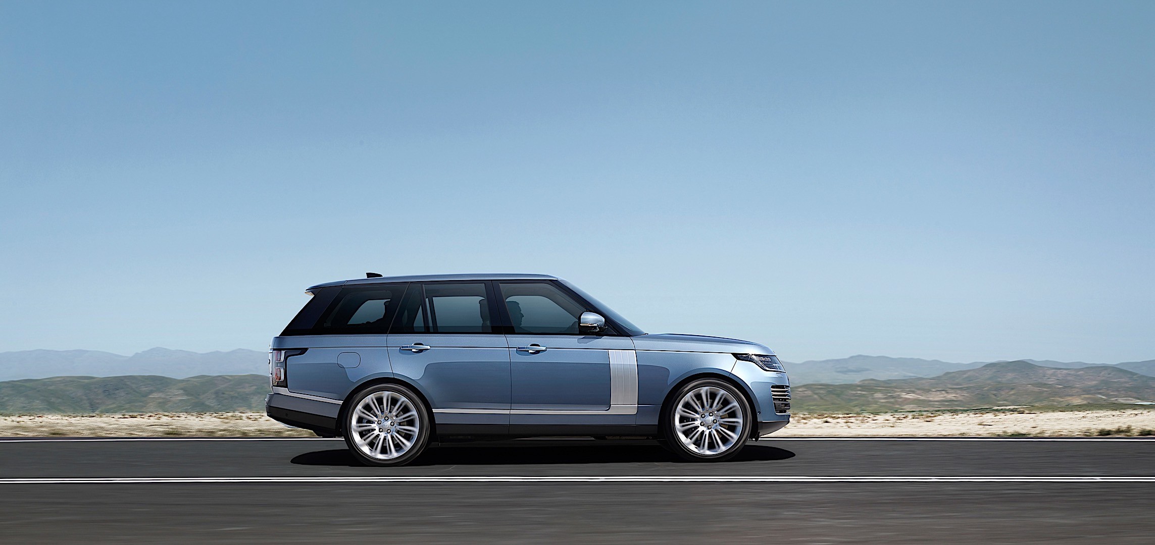Land Rover Range Rover photo 26