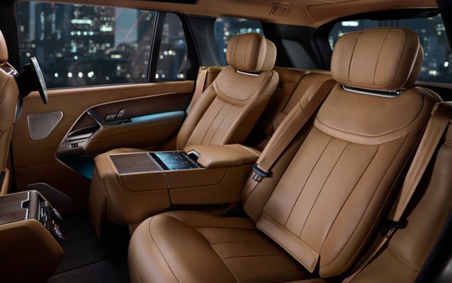 Land Rover Range Rover photo 9