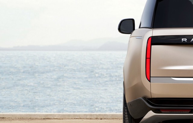 Land Rover Range Rover photo 1