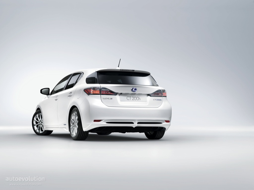 Lexus Ct photo 14
