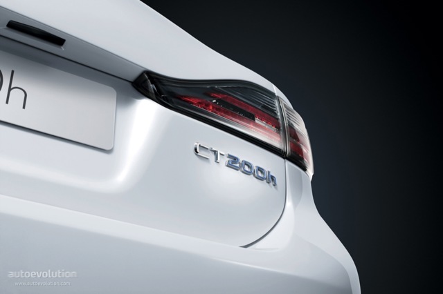 Lexus Ct photo 16