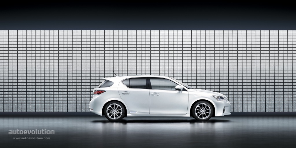Lexus Ct photo 3