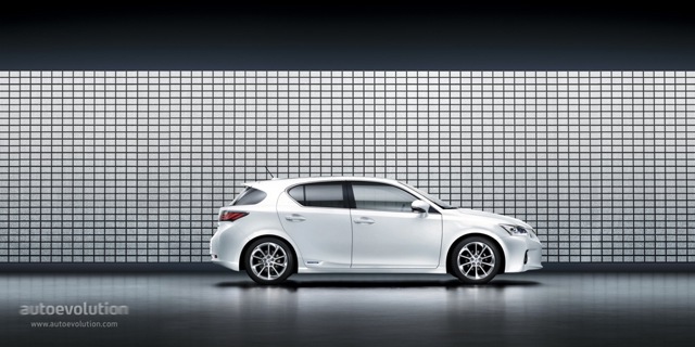 Lexus Ct photo 3