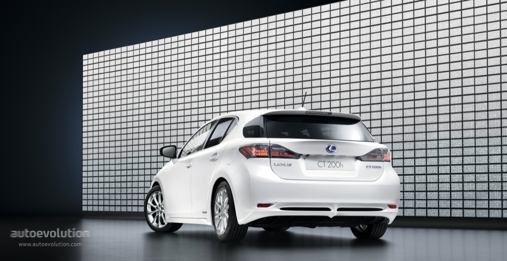 Lexus Ct photo 7