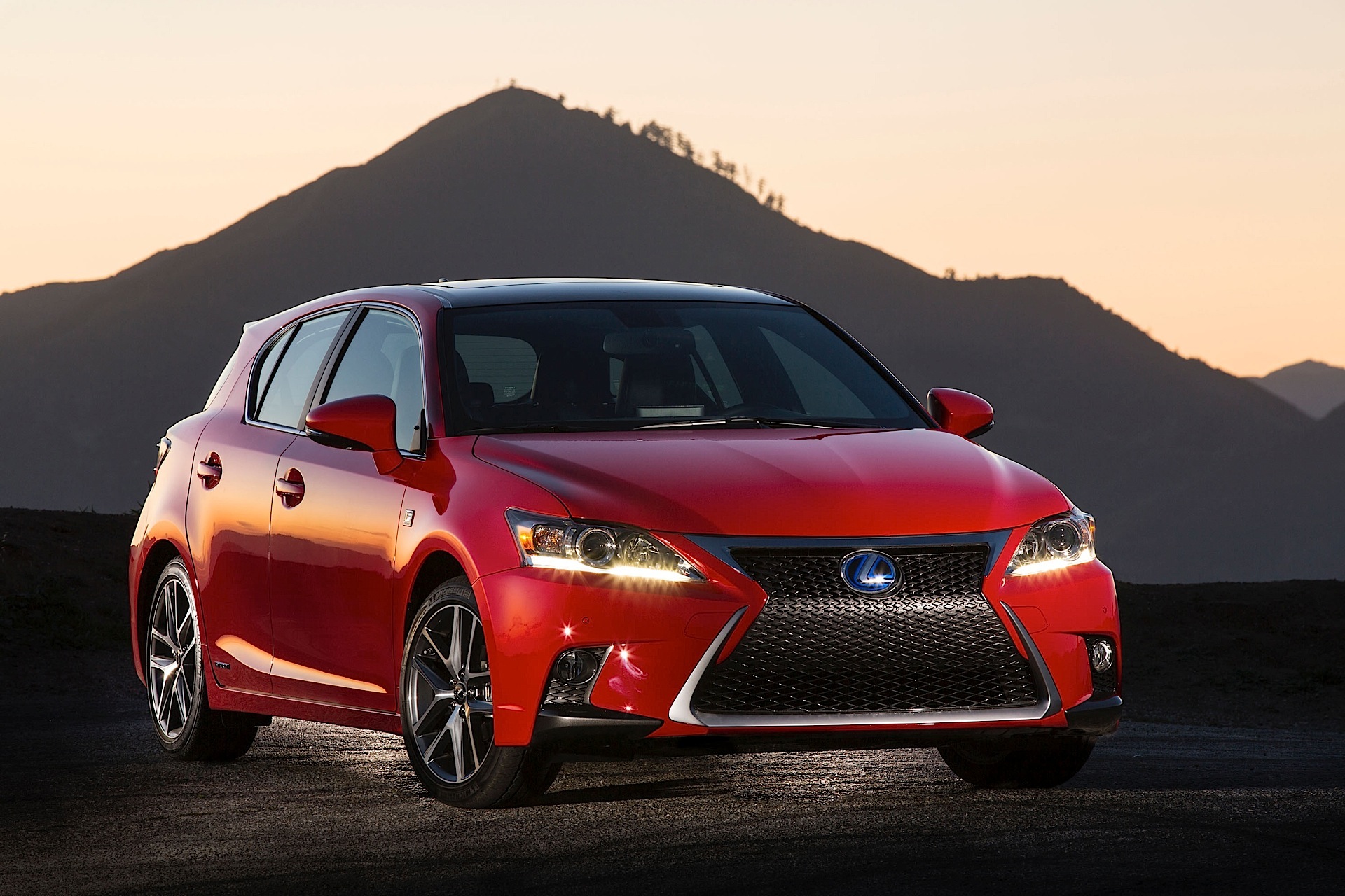 Lexus Ct photo 16