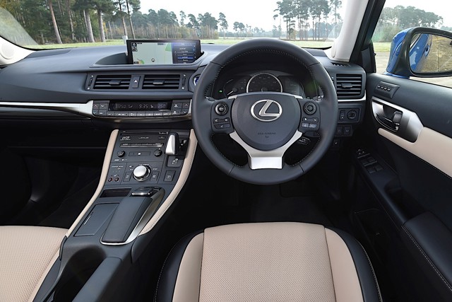 Lexus Ct foto 75