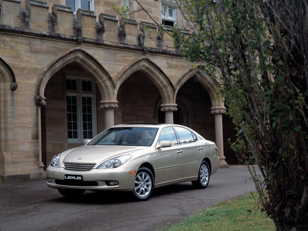 Lexus Es photo 11