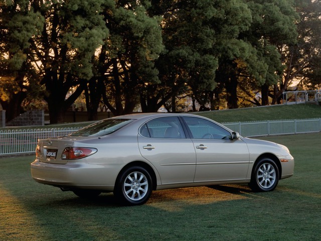 Lexus Es photo 12